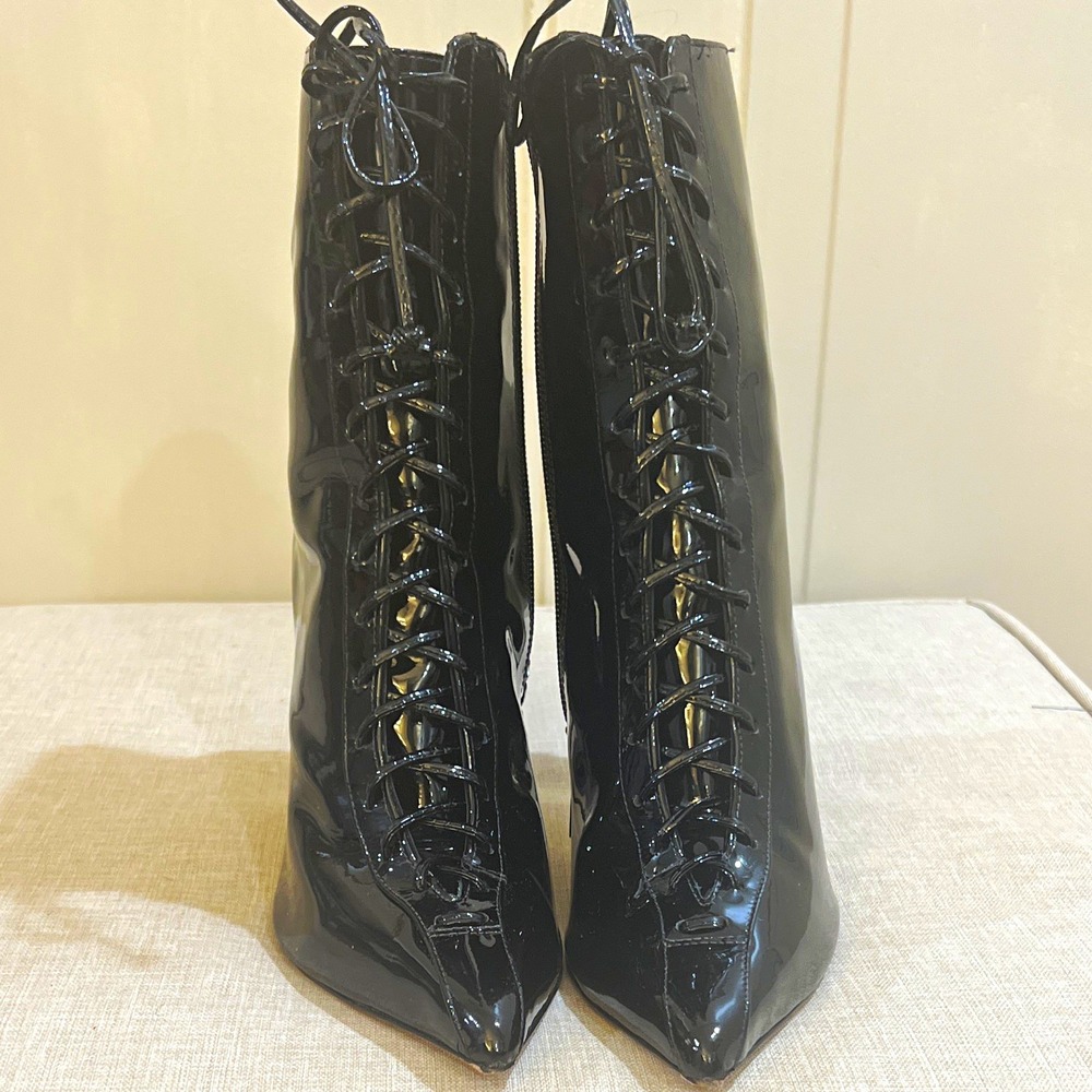 Schutz Women's Black Patent Leather Ankle Bootie Lace Up Zip Pointed US 8.5 B